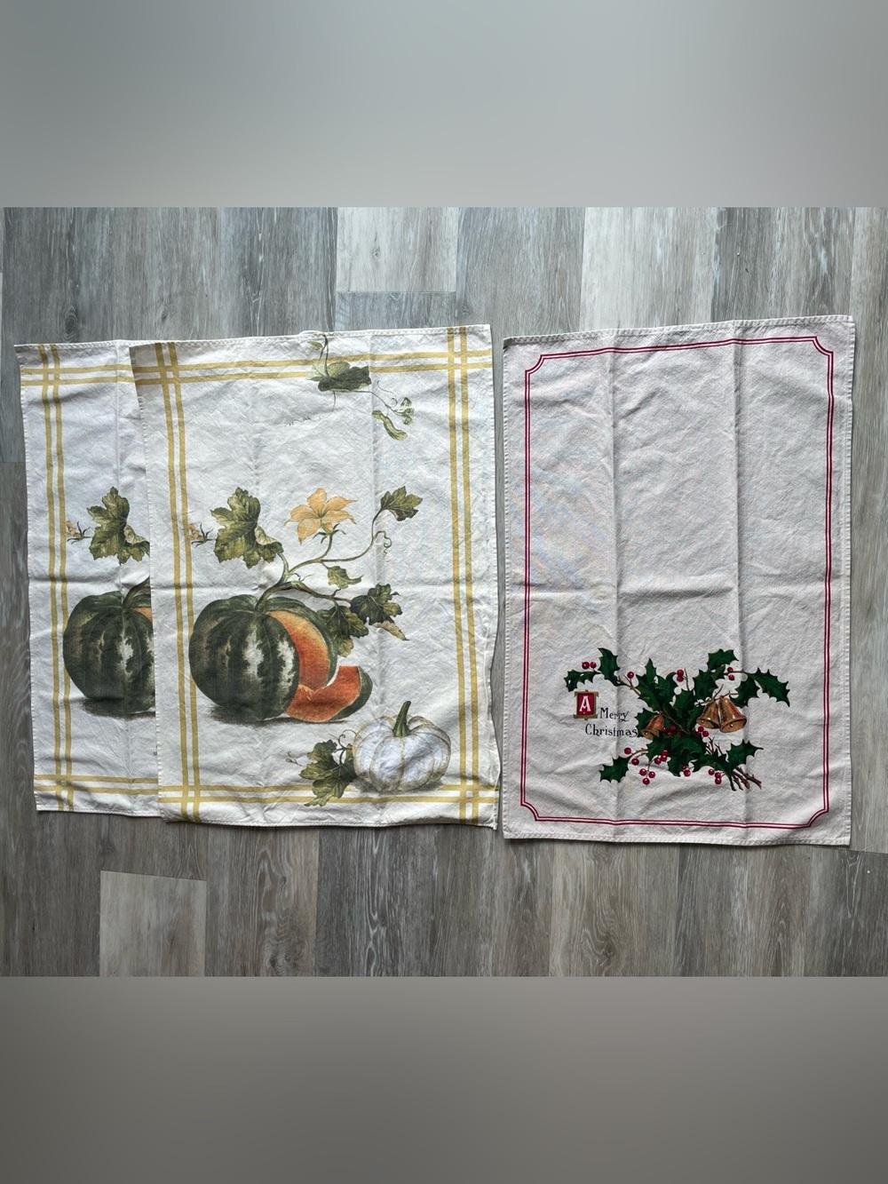 Williams Sonoma Harvest Pumpkin & Holiday Holly Kitchen Towels Lot